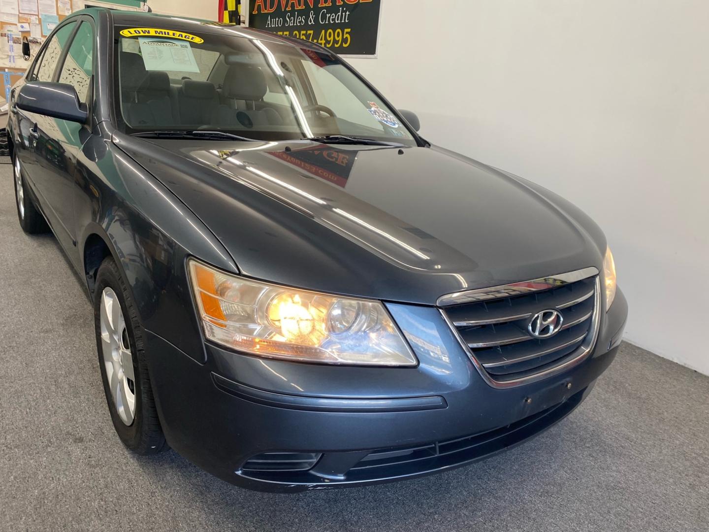 2010 GRAY /Gray Hyundai Sonata (5NPET4ACXAH) , located at 533 S West End Blvd., Quakertown, PA, 18951, (877) 257-4995, 40.343994, -75.303604 - INCLUDED IN THE SALE PRICE OF EVERY VEHICLE: 48 Hour Money Back Guarantee 6 Month - 6,000 Mile Warranty Brand New PA State Inspection & Emission $10 Oil Changes for the Life of the Loan Complete CARFAX - Photo#2
